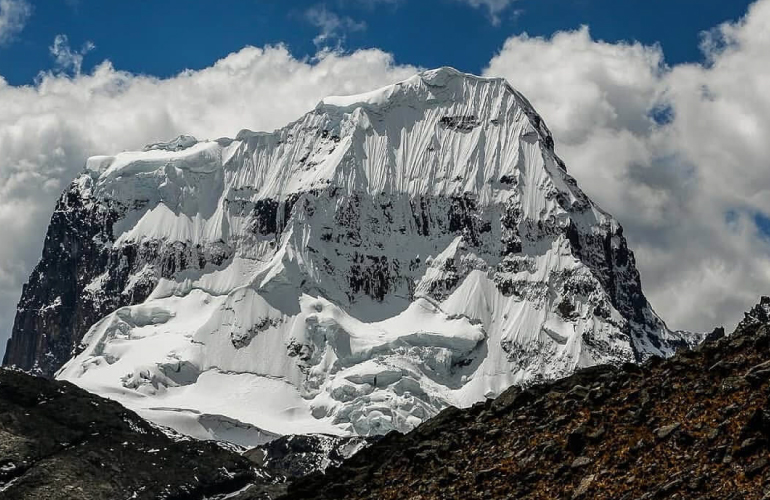 Montaña Trapecio Cordillera huayhuash